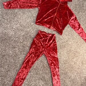 Fabletics Red Crushed Velvet Hoodie & Leggings Set Women’s Small